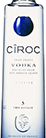 Eine stilvolle Vodkaflasche mit dem Namen "Ciroc Vodka" vor einem neutralen Hintergrund.