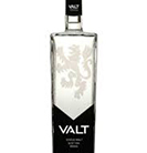 Valt Vodka Eine markante Vodkaflasche mit dem Namen "Valt Vodka" vor einem neutralen Hintergrund.