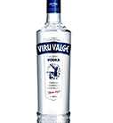 Eine elegante Vodkaflasche mit dem Namen "Viru Valge Vodka" vor einem neutralen Hintergrund.