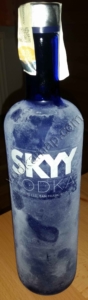 SKYY Vodka Flasche originalverpackt