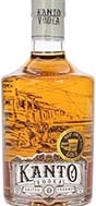 Flasche von Kanto Vodka aus den Philippinen vor einem weißen Hintergrund.